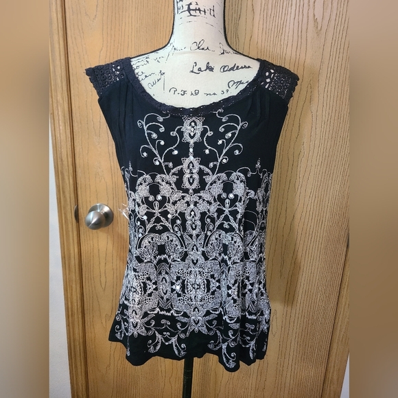Bila Boho Crochet Lace Sequin Beaded Printed Tank Top - Picture 1 of 4